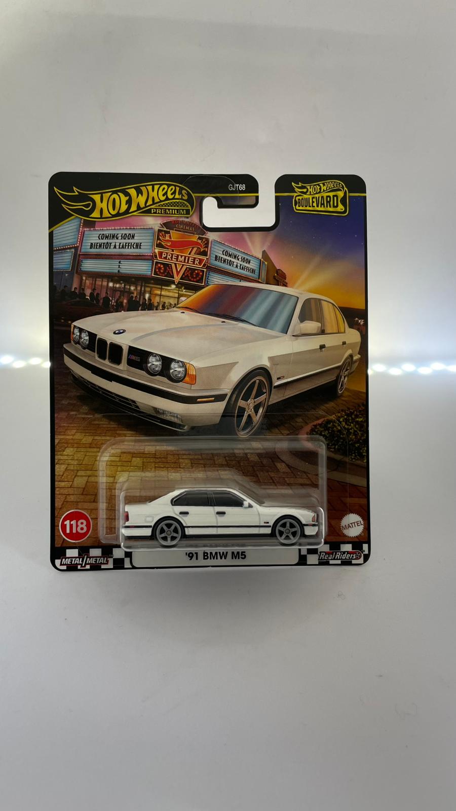Hot Wheels Pop Culture Union 76 Haulin' Gas (Variant)